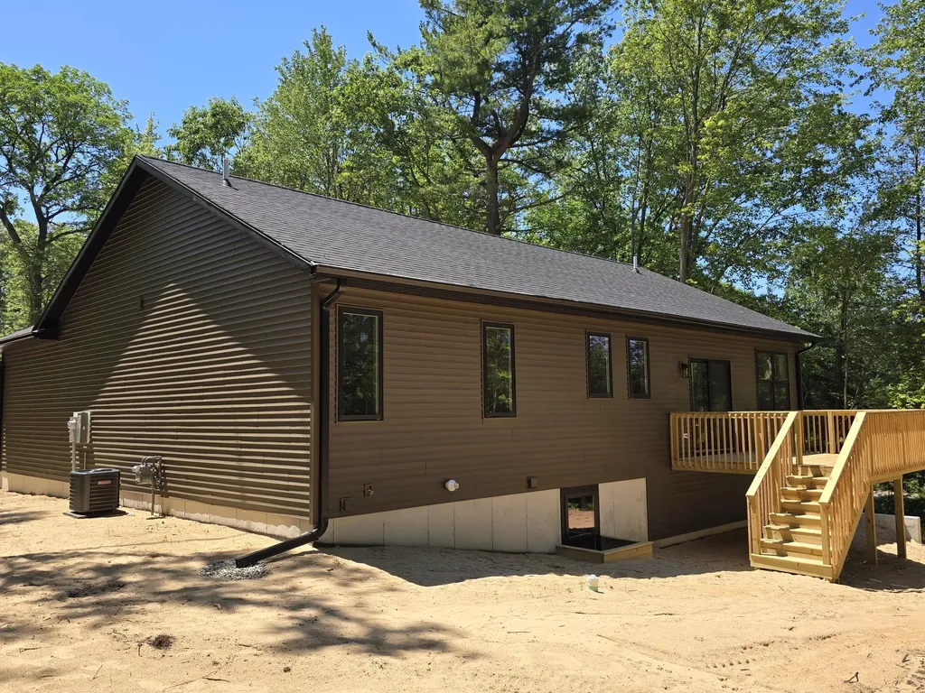 2850 Fenner Road Laketon Township MI 49445