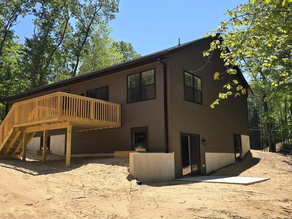 2850 Fenner Road Laketon Township MI 49445