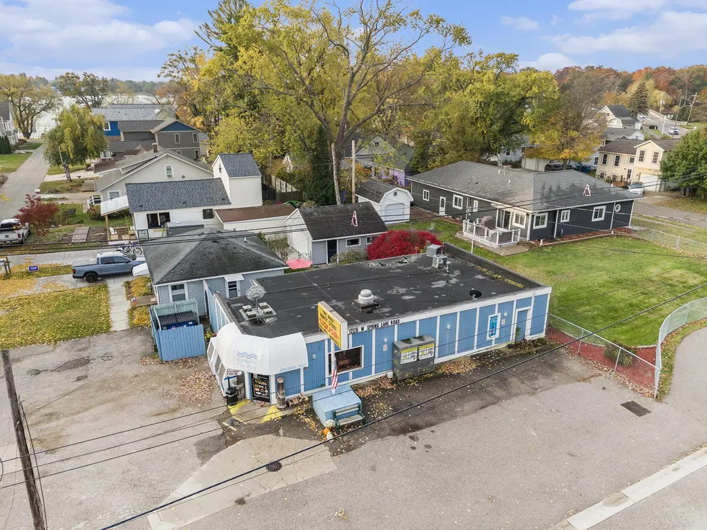 17176 W Spring Lake Road Ferrysburg City MI 49456