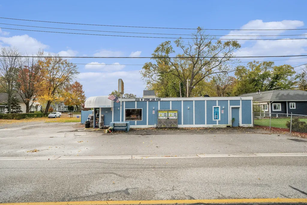 17176 W Spring Lake Road Ferrysburg City MI 49456