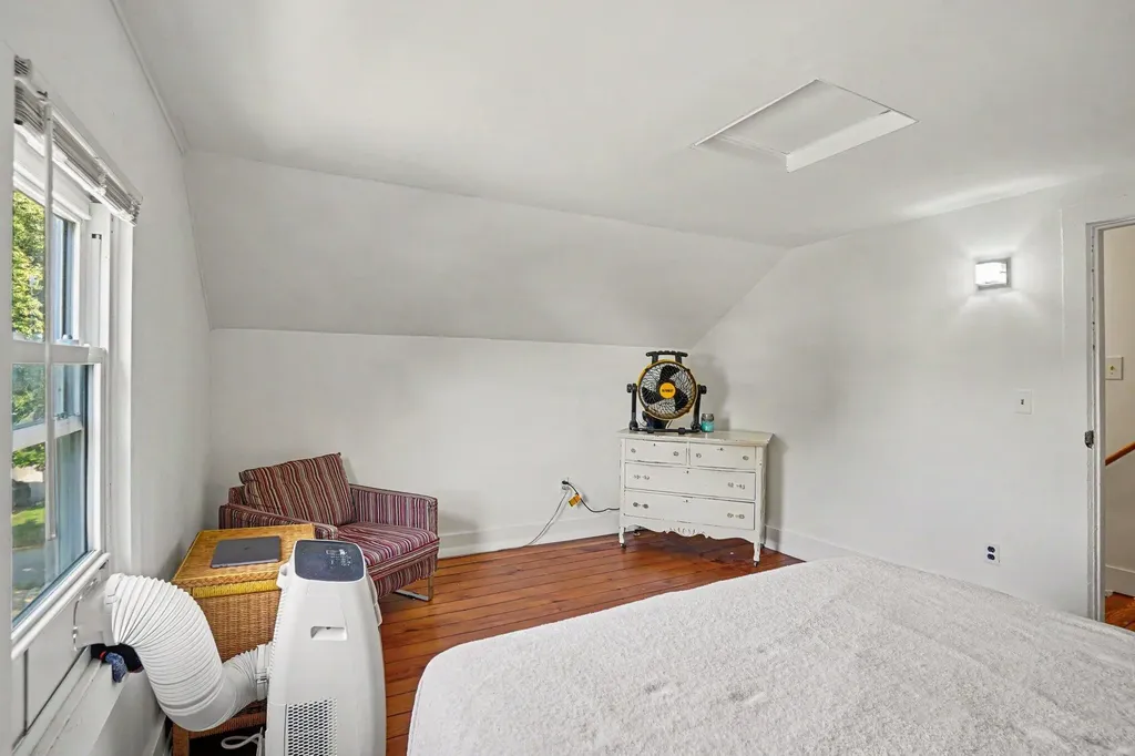 312 Elliott Avenue Grand Haven City MI 49417