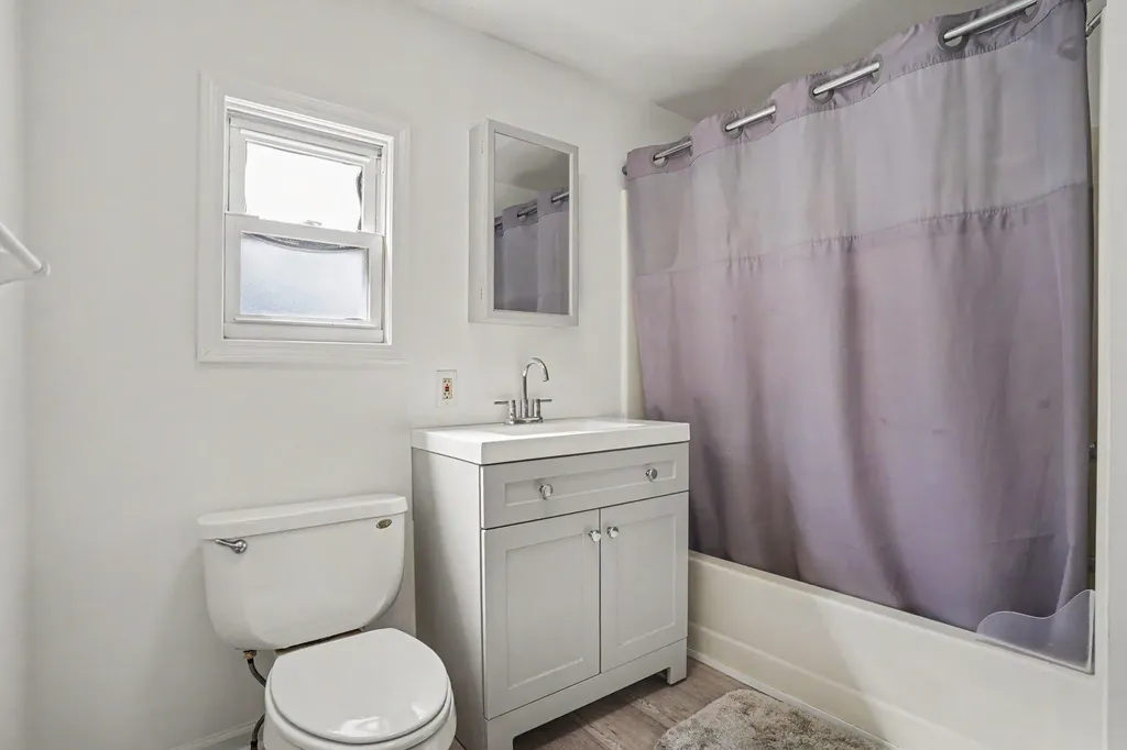 312 Elliott Avenue Grand Haven City MI 49417