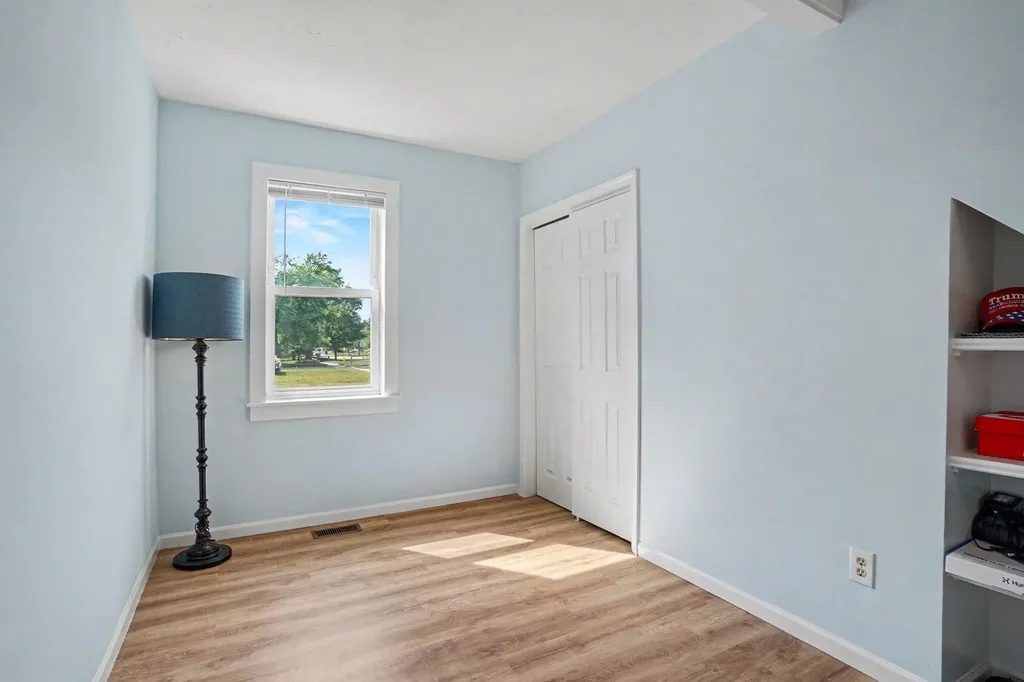 312 Elliott Avenue Grand Haven City MI 49417