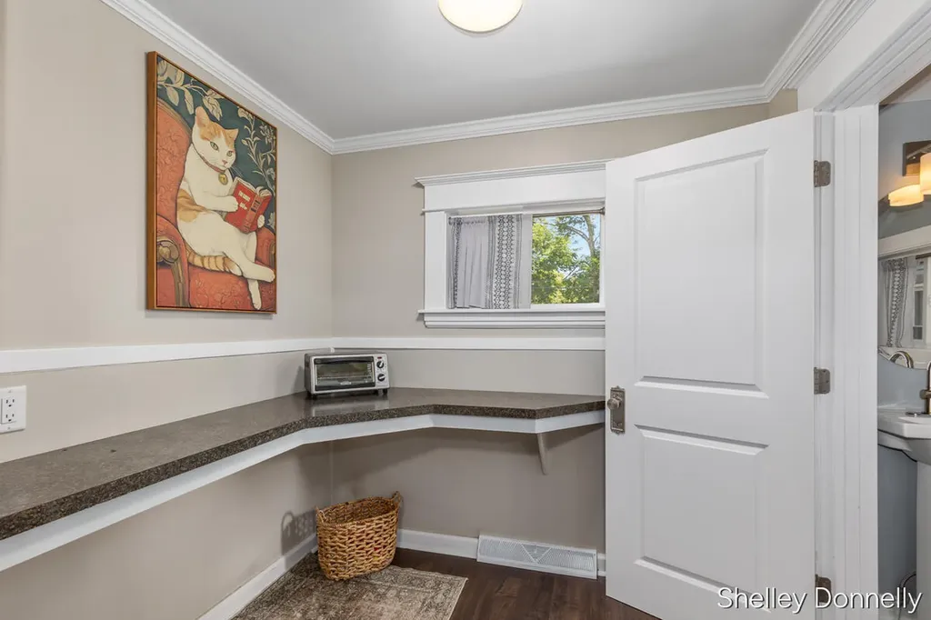 847 Innes Street NE Grand Rapids City MI 49503