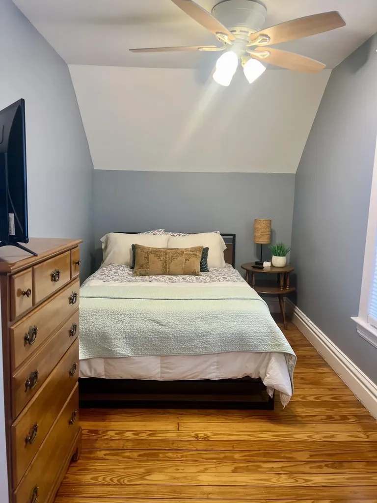 847 Innes Street NE Grand Rapids City MI 49503