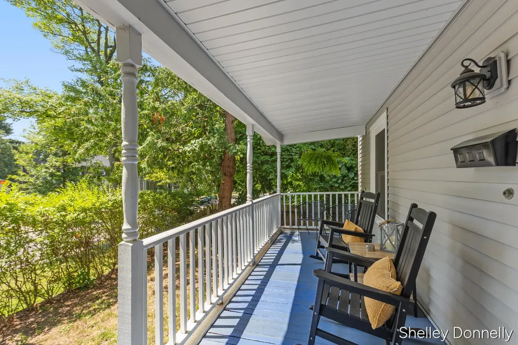 847 Innes Street NE Grand Rapids City MI 49503