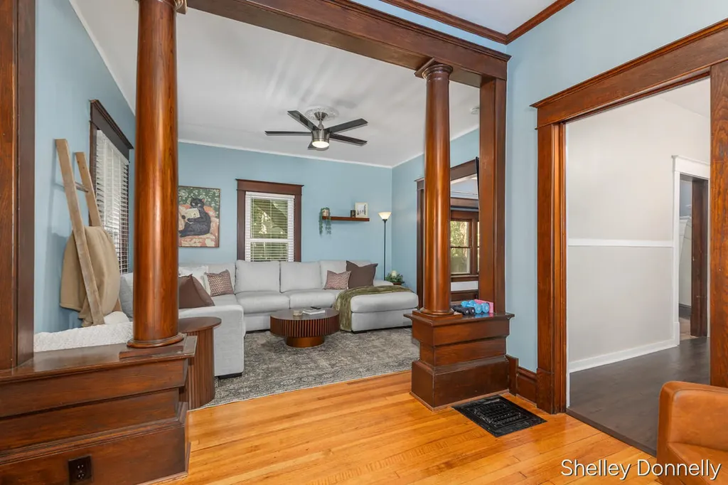 847 Innes Street NE Grand Rapids City MI 49503