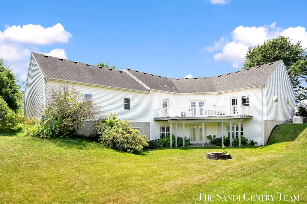 3819 Acadia Drive Georgetown Charter Township MI 49426