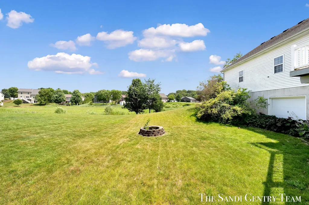3819 Acadia Drive Georgetown Charter Township MI 49426