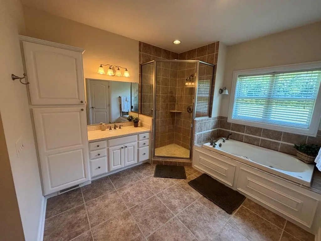 8813 W W Avenue Prairie Ronde Township MI 49087