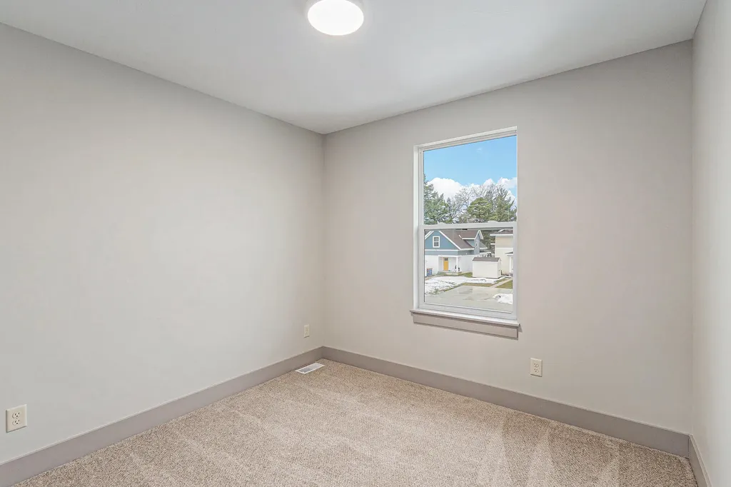 2108 Willard Avenue SE Grand Rapids City MI 49507