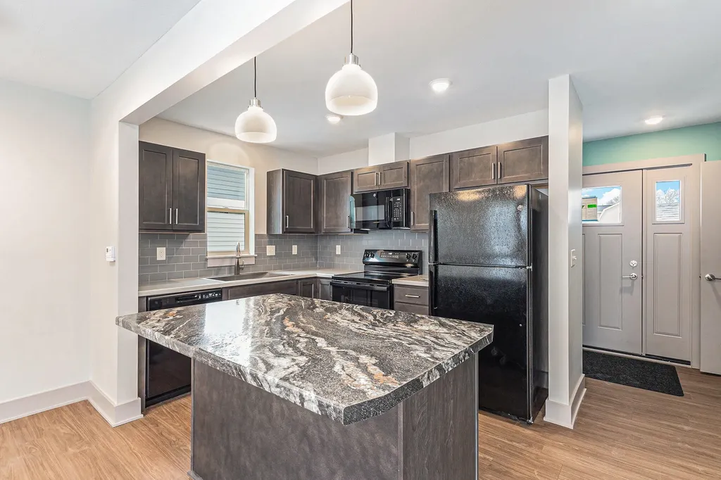 2108 Willard Avenue SE Grand Rapids City MI 49507