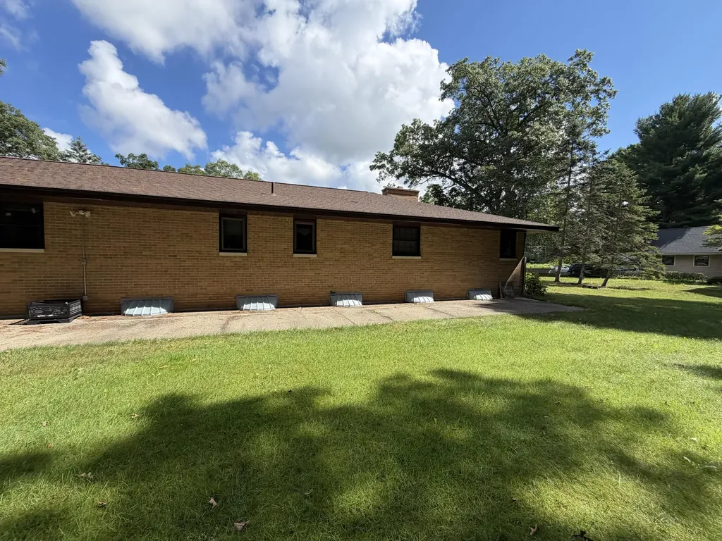 5049 Glendale Avenue Montague City MI 49437