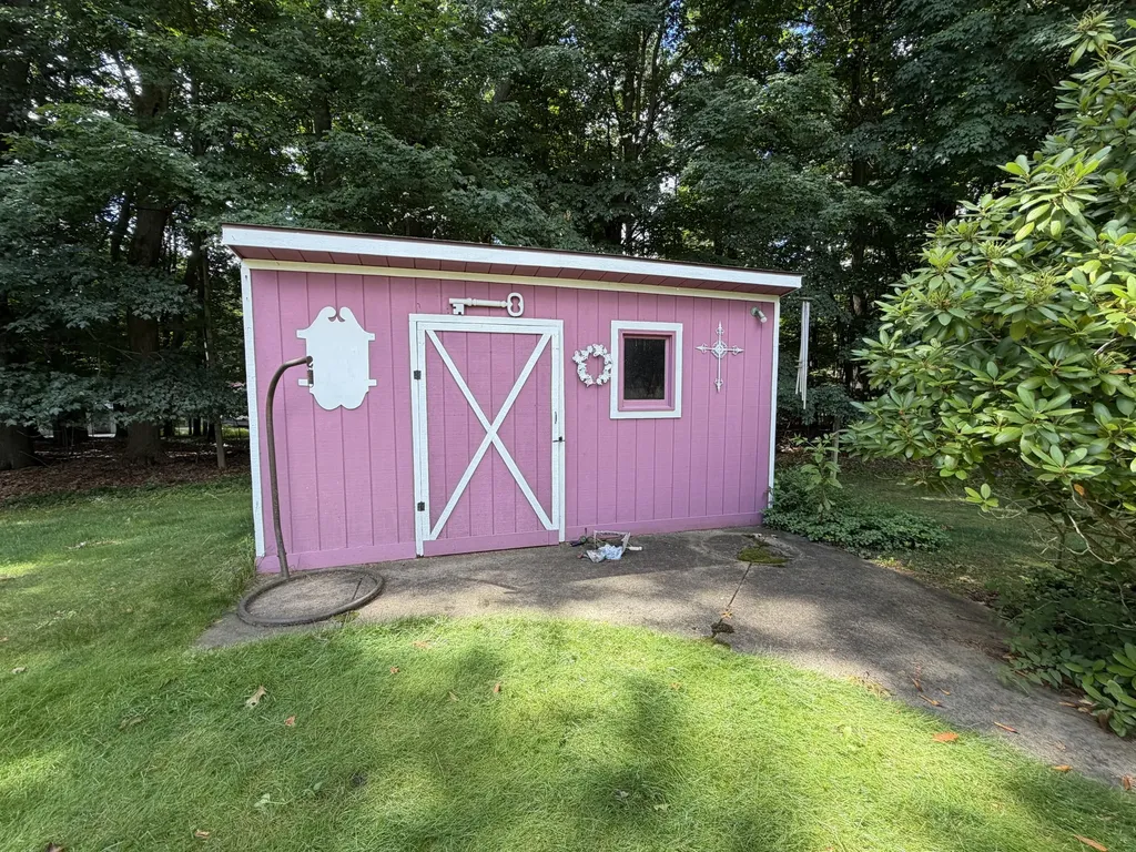 5049 Glendale Avenue Montague City MI 49437