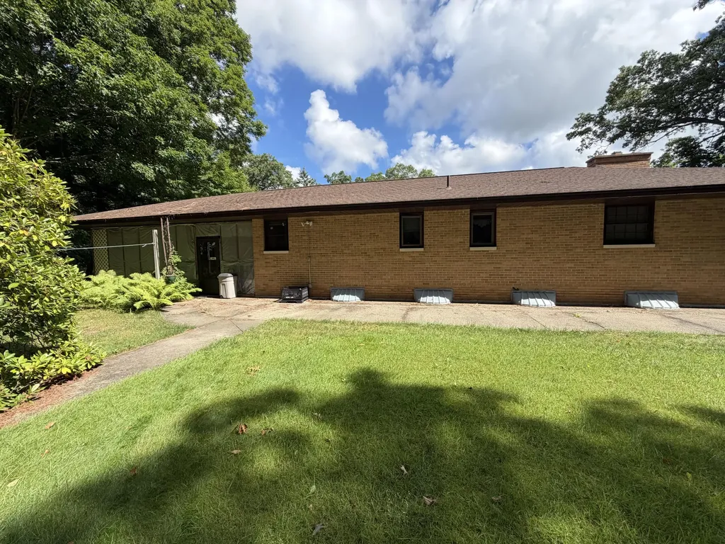 5049 Glendale Avenue Montague City MI 49437