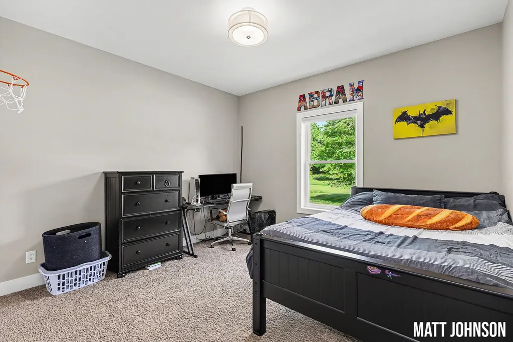 5589 Heritage Drive Fruitland Township MI 49461