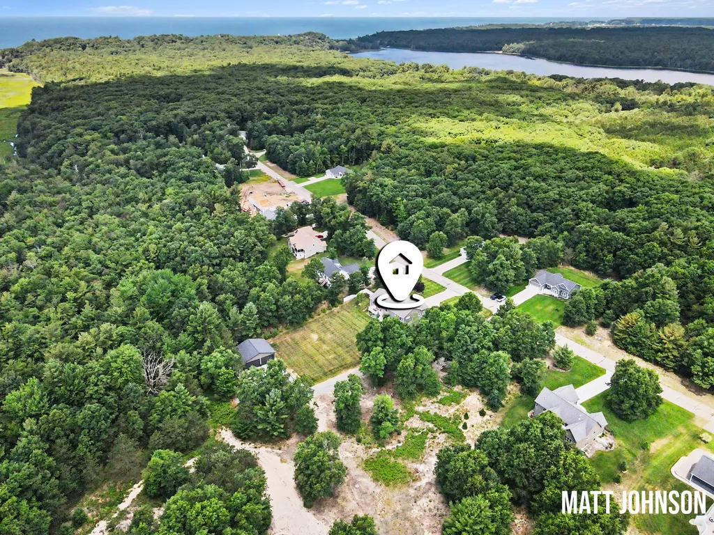 5589 Heritage Drive Fruitland Township MI 49461