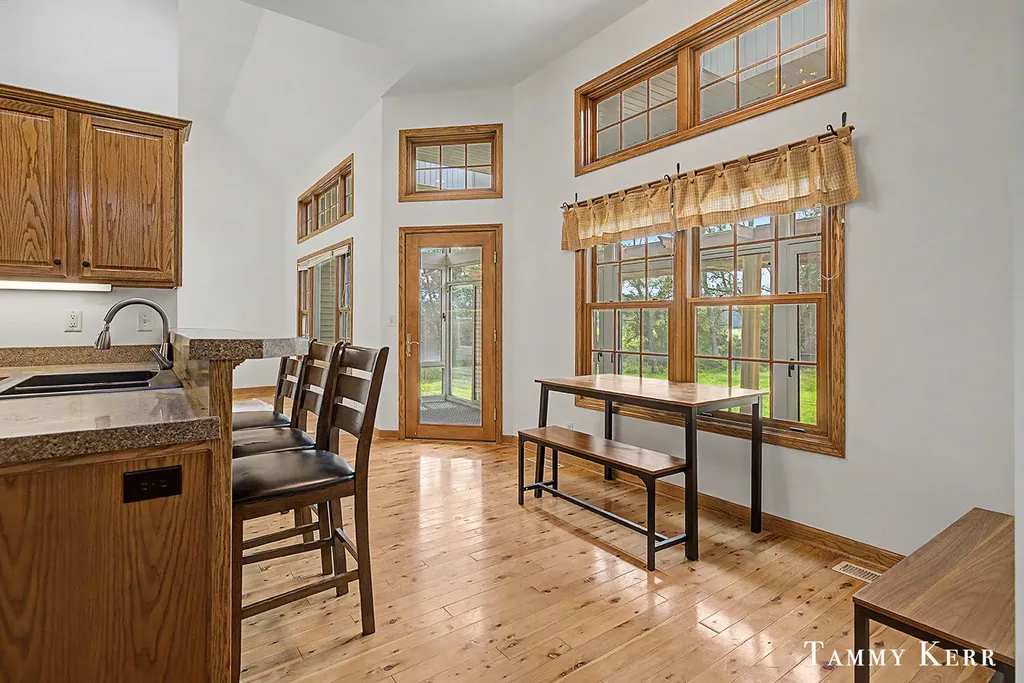 6220 146th Avenue Laketown Township MI 49423