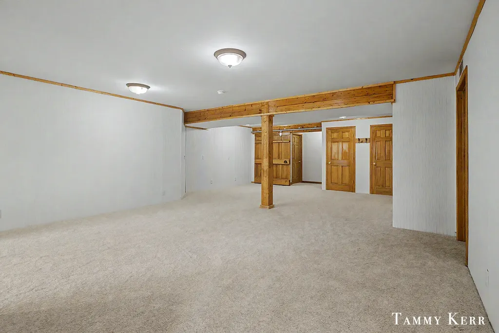 6220 146th Avenue Laketown Township MI 49423