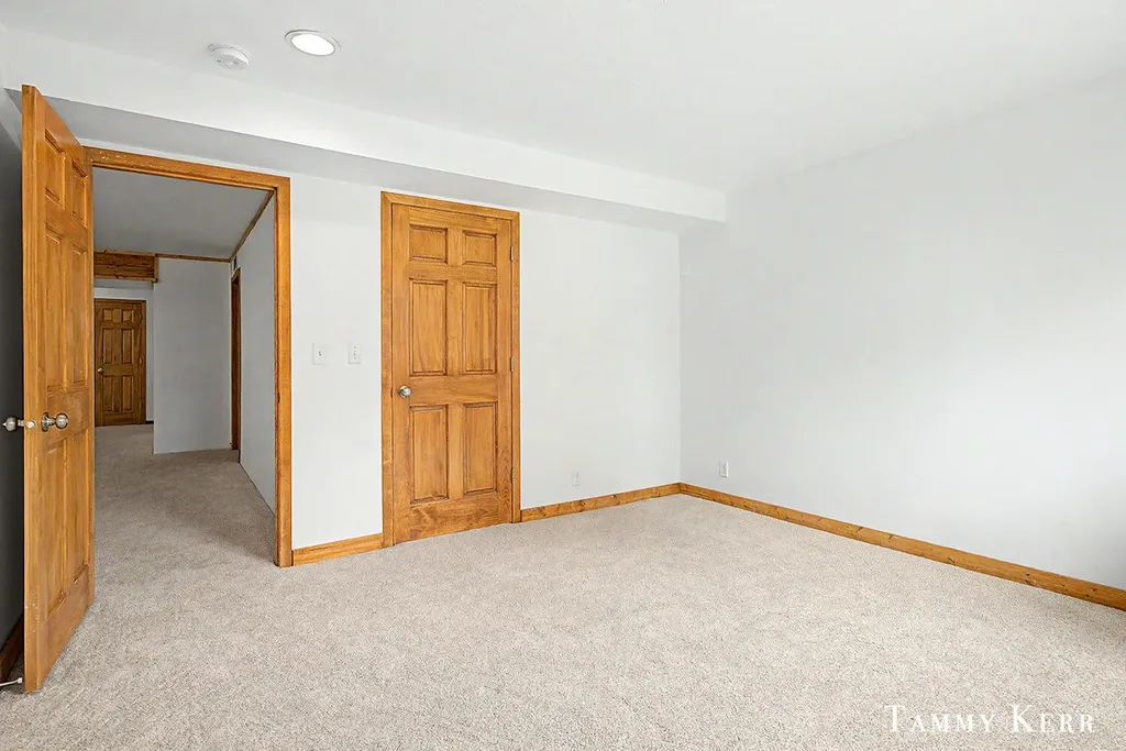 6220 146th Avenue Laketown Township MI 49423