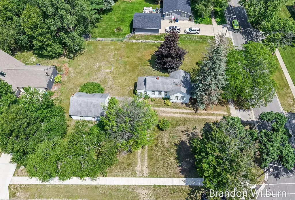 3259 Maple Grove Road Roosevelt Park City MI 49441