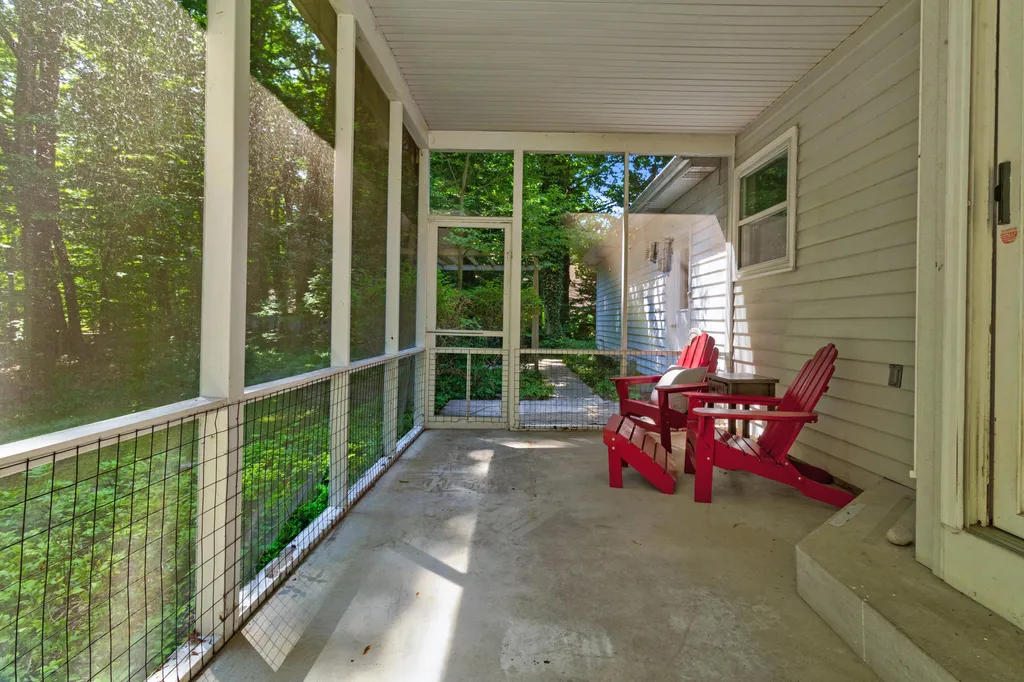 3530 Elderwood Avenue Park Township MI 49424