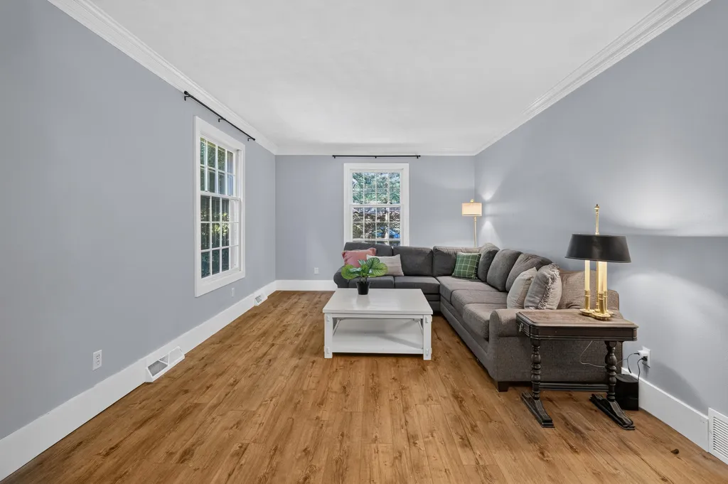 3530 Elderwood Avenue Park Township MI 49424
