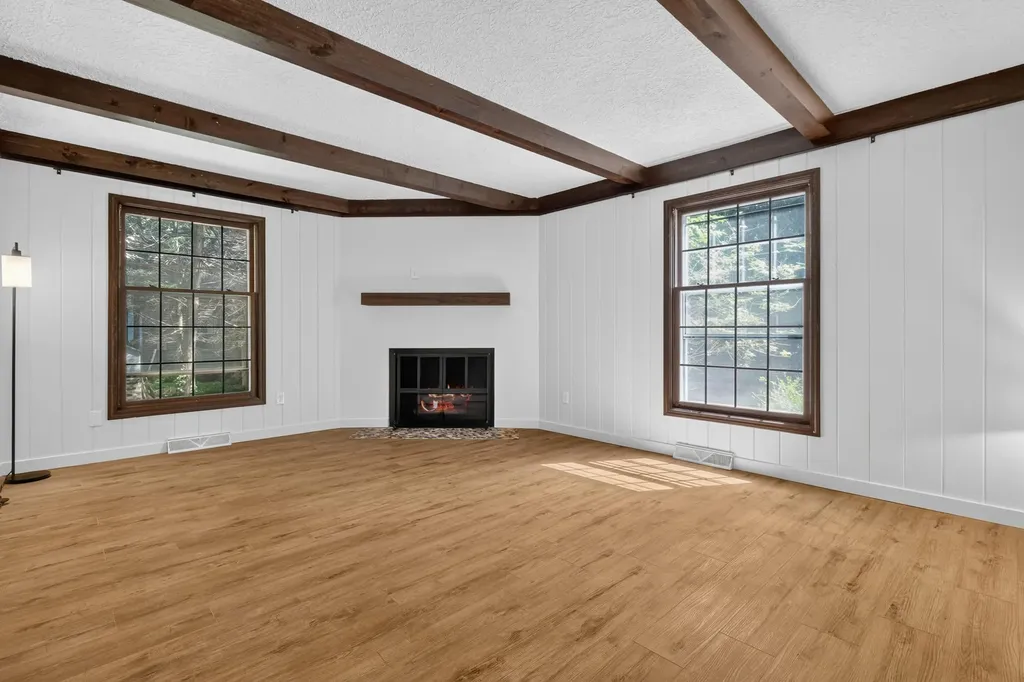 3530 Elderwood Avenue Park Township MI 49424