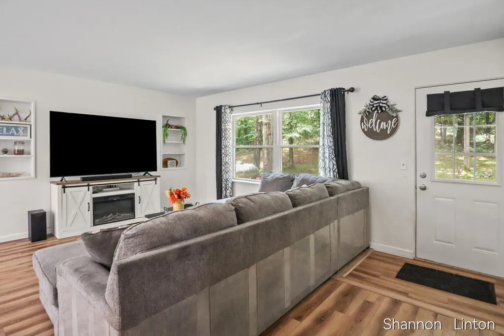746 W 48th Street Garfield Township MI 49337