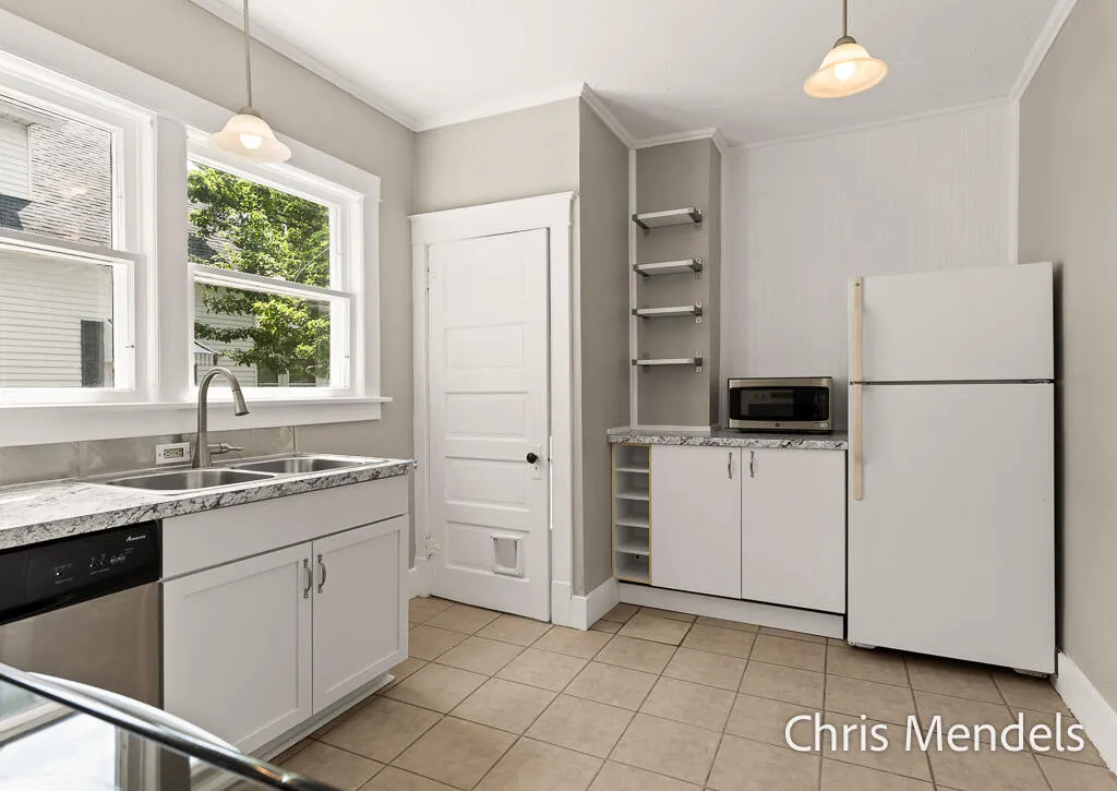 1013 Pennoyer Avenue Grand Haven City MI 49417