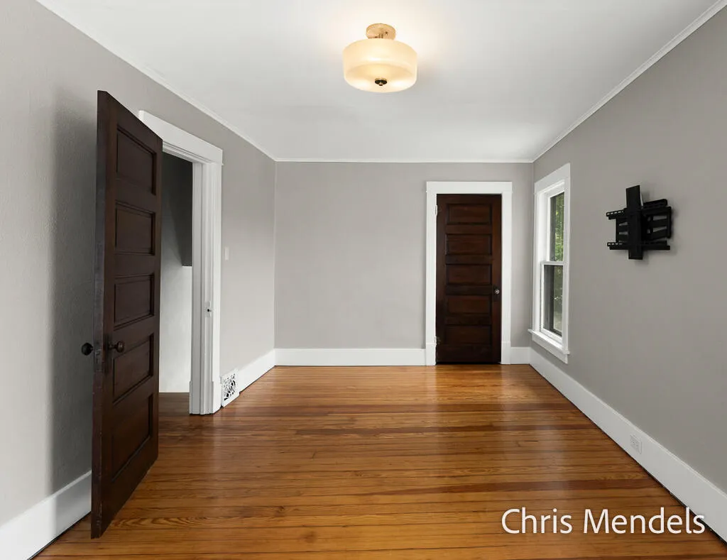 1013 Pennoyer Avenue Grand Haven City MI 49417