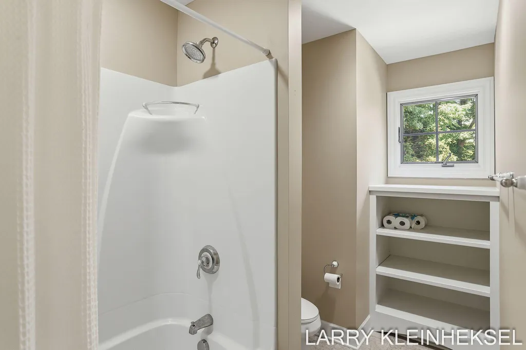 5645 N Lakeshore Drive Port Sheldon Township MI 49424