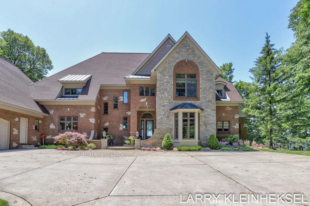5645 N Lakeshore Drive Port Sheldon Township MI 49424
