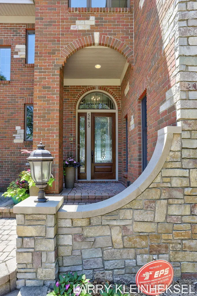5645 N Lakeshore Drive Port Sheldon Township MI 49424