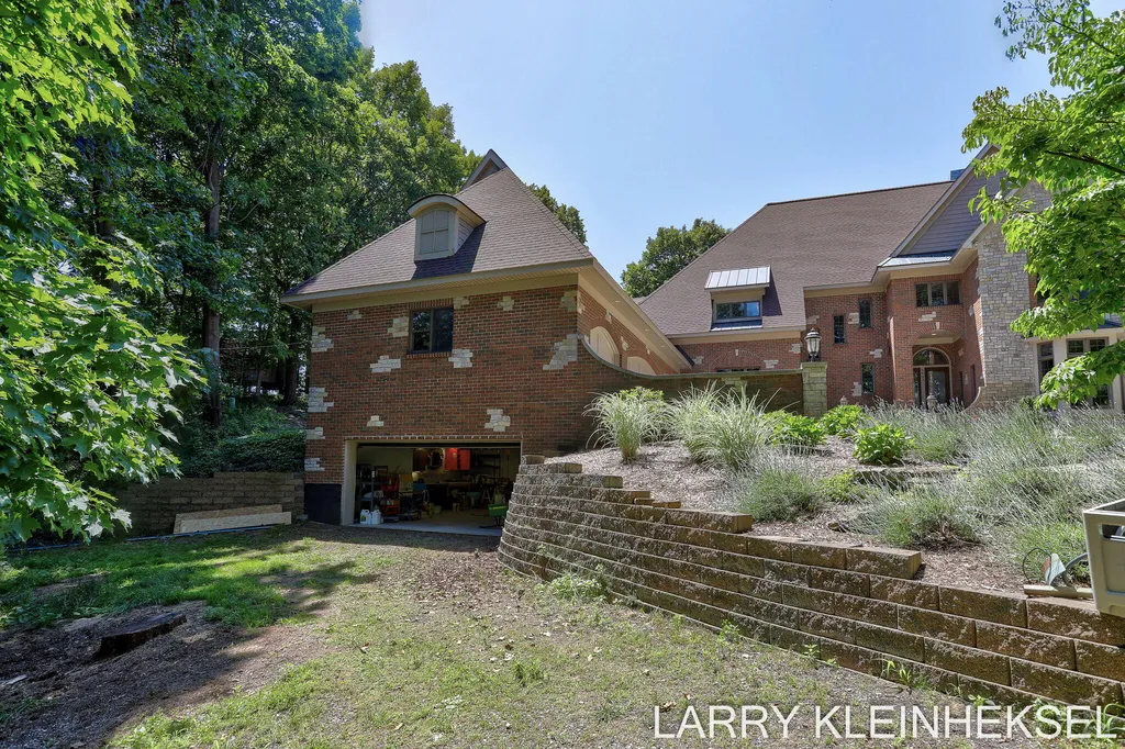 5645 N Lakeshore Drive Port Sheldon Township MI 49424