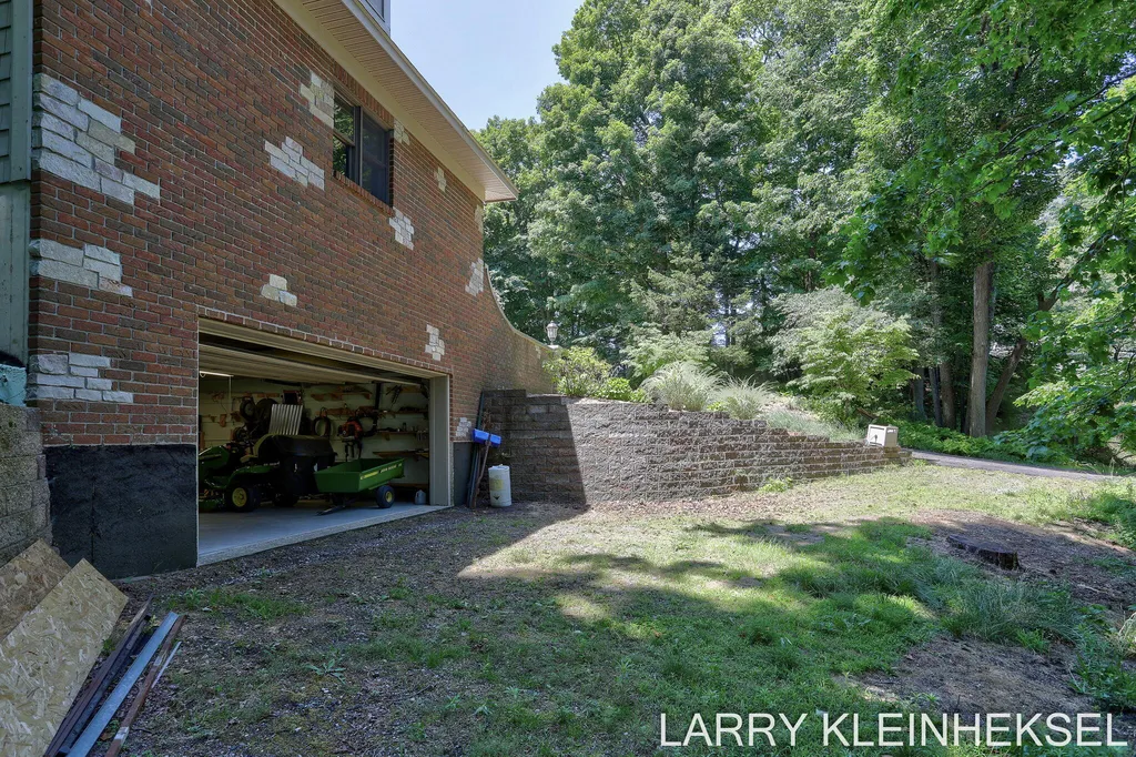 5645 N Lakeshore Drive Port Sheldon Township MI 49424