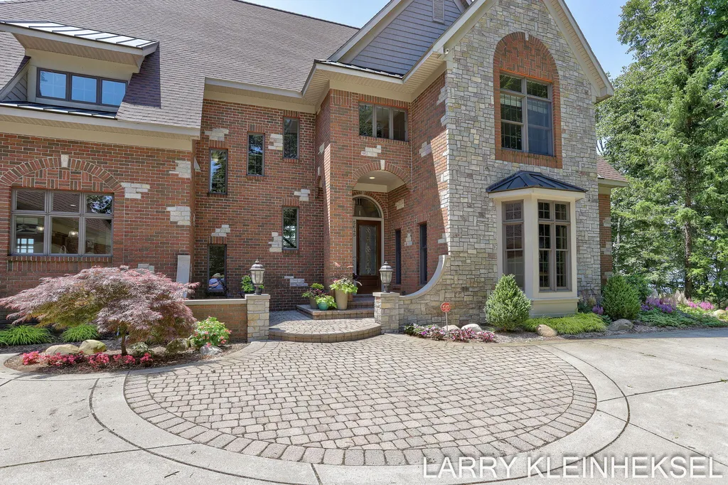 5645 N Lakeshore Drive Port Sheldon Township MI 49424
