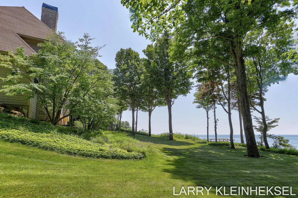 5645 N Lakeshore Drive Port Sheldon Township MI 49424