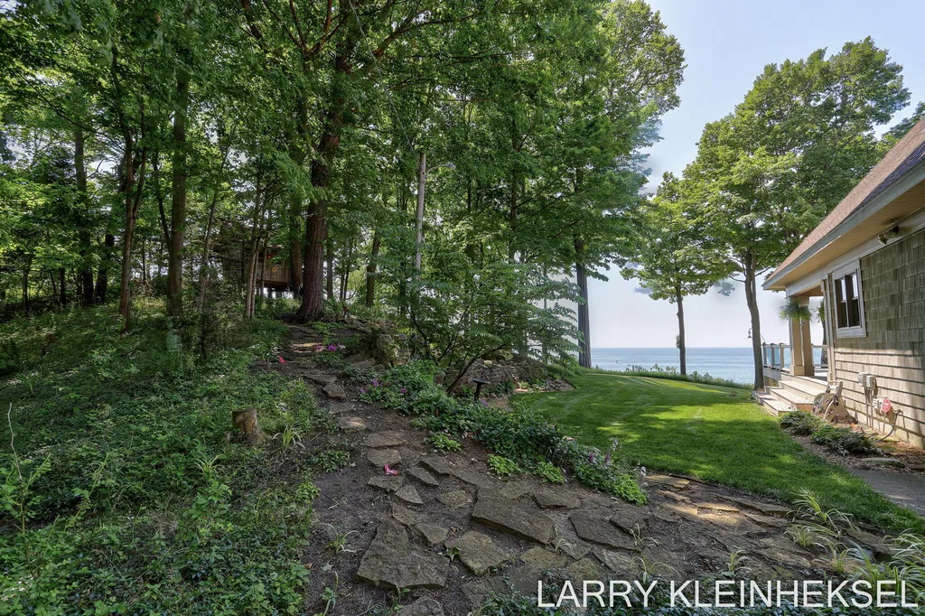 5645 N Lakeshore Drive Port Sheldon Township MI 49424
