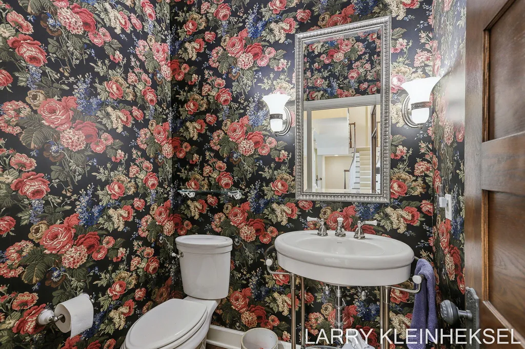 5645 N Lakeshore Drive Port Sheldon Township MI 49424