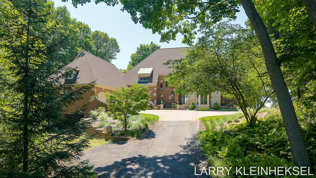 5645 N Lakeshore Drive Port Sheldon Township MI 49424