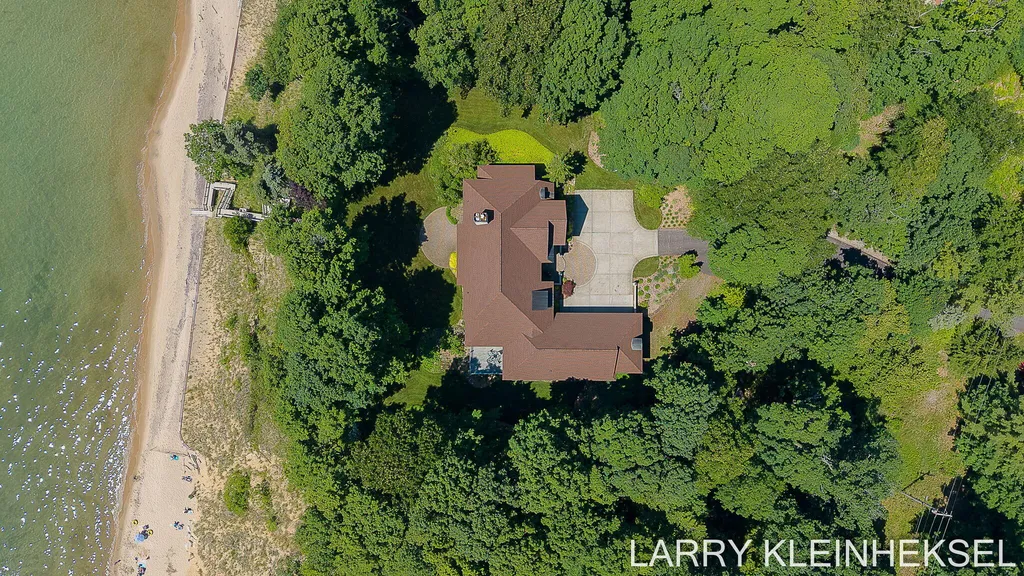 5645 N Lakeshore Drive Port Sheldon Township MI 49424