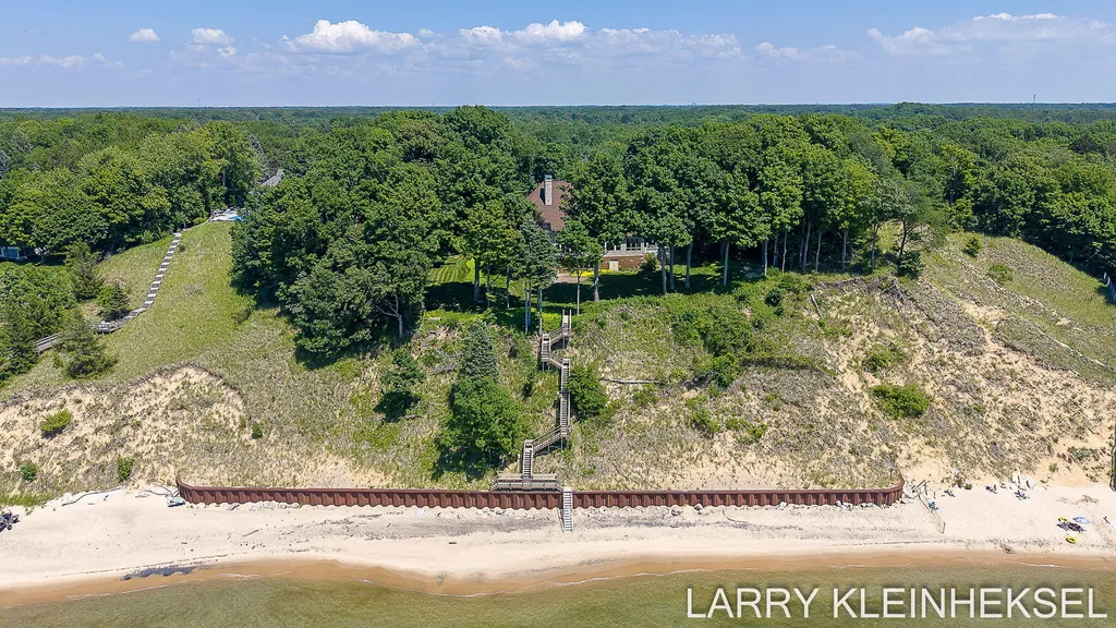 5645 N Lakeshore Drive Port Sheldon Township MI 49424