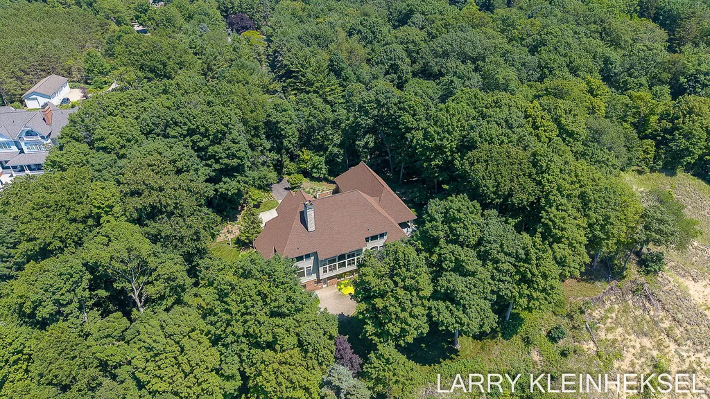 5645 N Lakeshore Drive Port Sheldon Township MI 49424