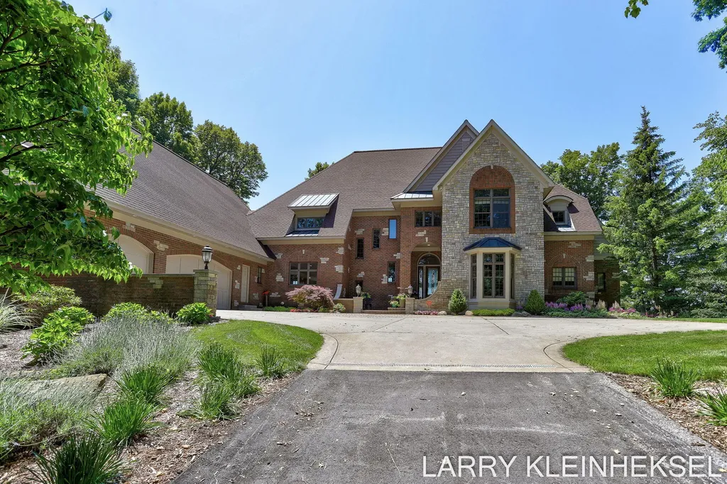 5645 N Lakeshore Drive Port Sheldon Township MI 49424