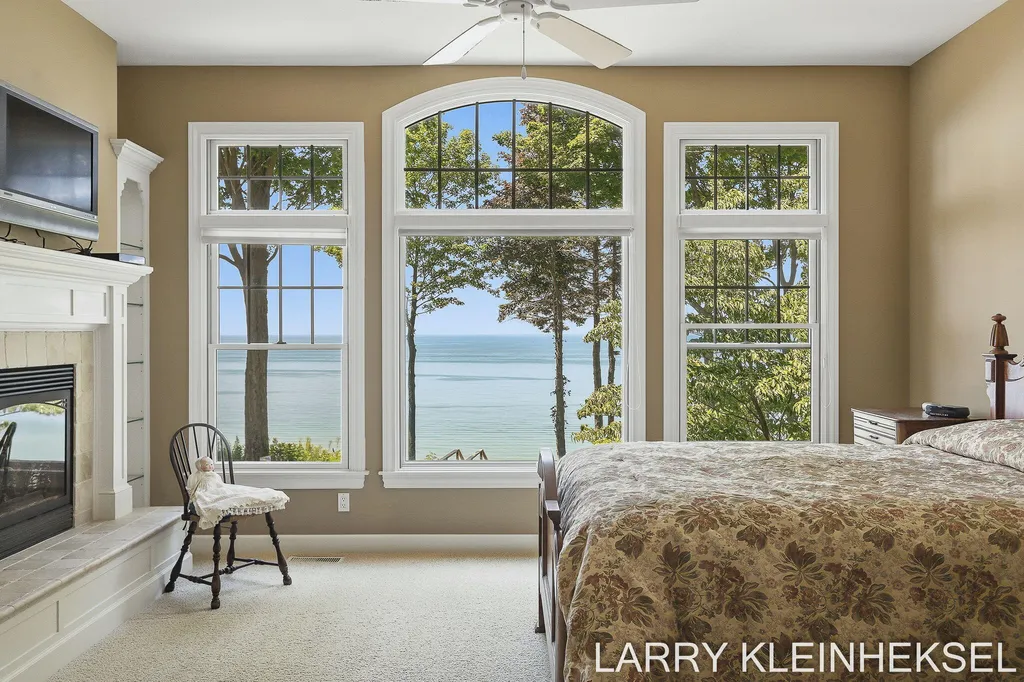 5645 N Lakeshore Drive Port Sheldon Township MI 49424