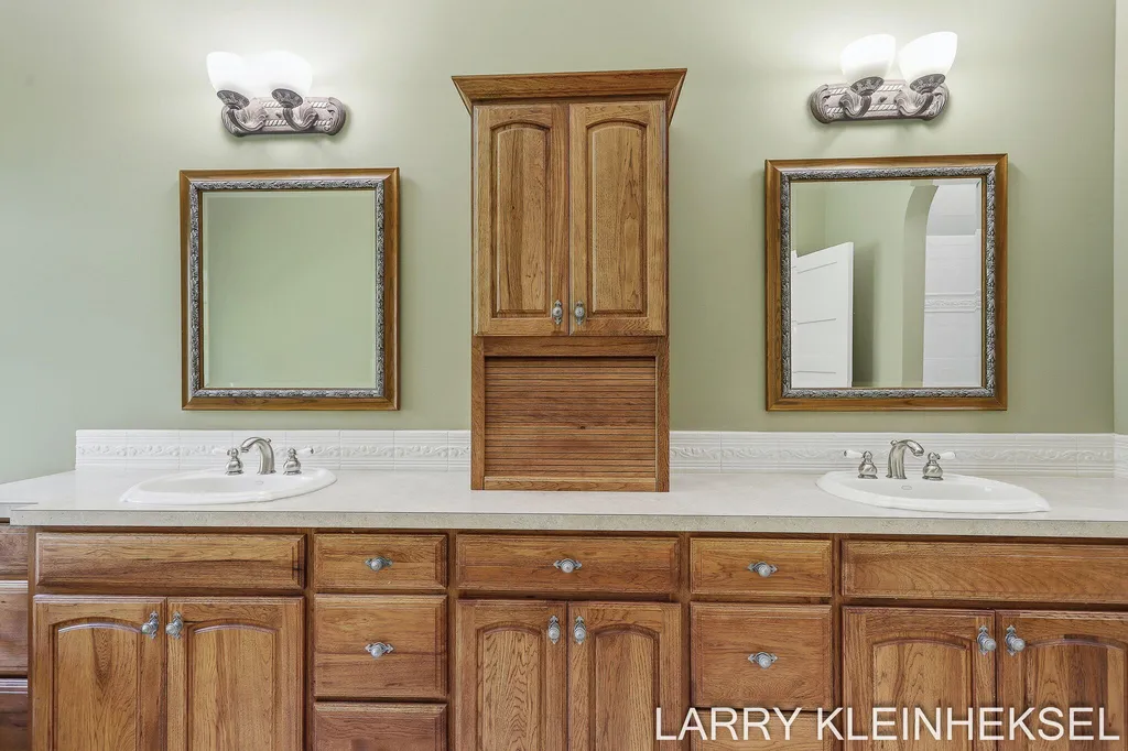 5645 N Lakeshore Drive Port Sheldon Township MI 49424