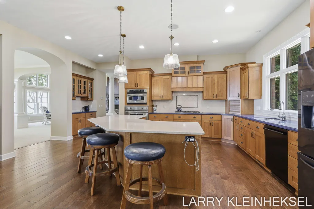 5645 N Lakeshore Drive Port Sheldon Township MI 49424