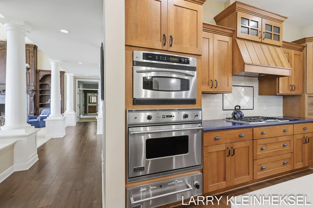 5645 N Lakeshore Drive Port Sheldon Township MI 49424