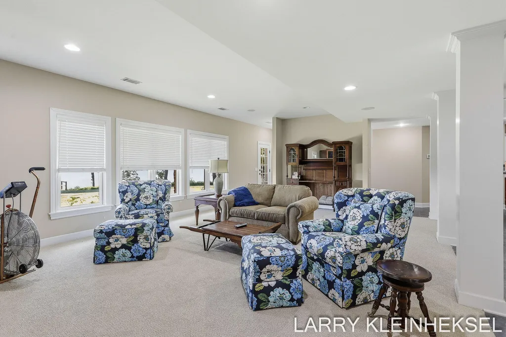 5645 N Lakeshore Drive Port Sheldon Township MI 49424